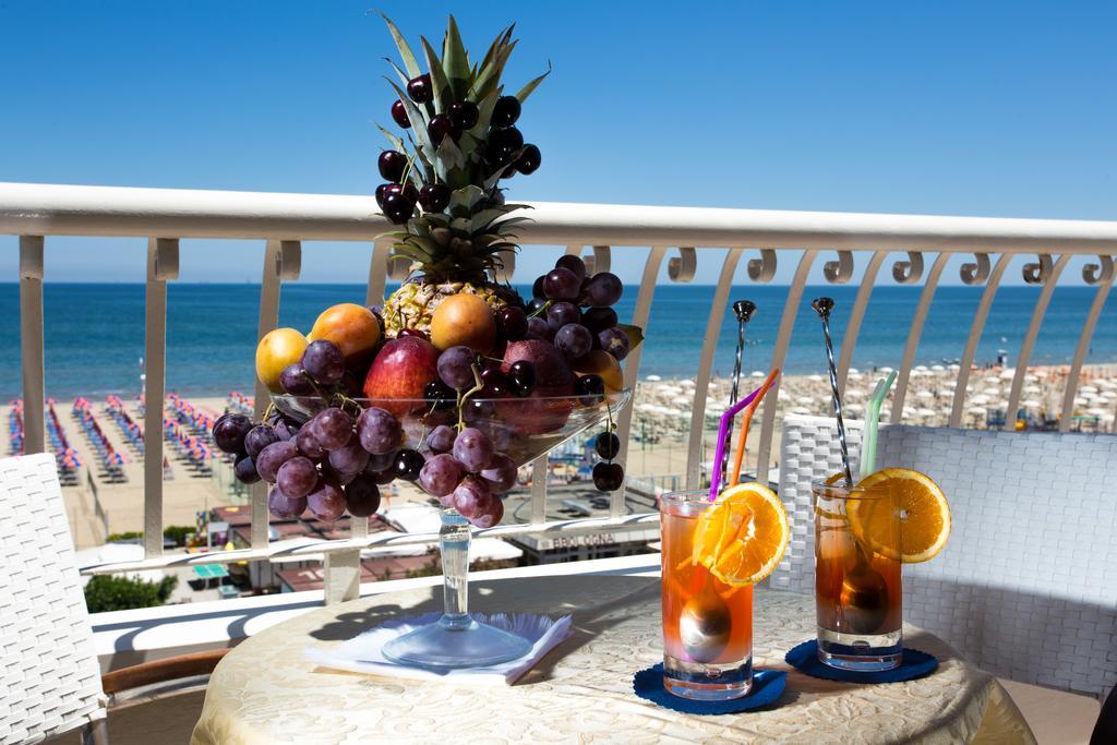 Hotel Gambrinus Cervia Esterno foto