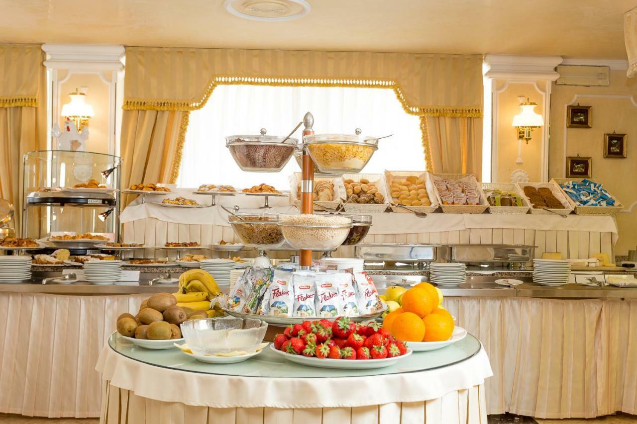 Hotel Gambrinus Cervia Esterno foto